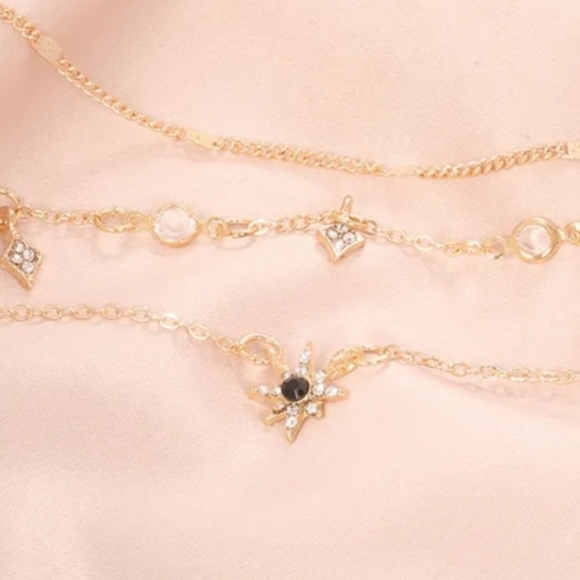 Layered Stars & Black Sun Necklace - Picture 8 of 11